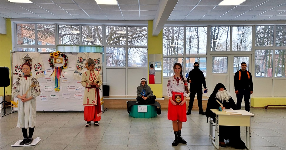 Трипільська дівчинка та Нестор-літописець. Як проходив тиждень історії у Менській гімназії