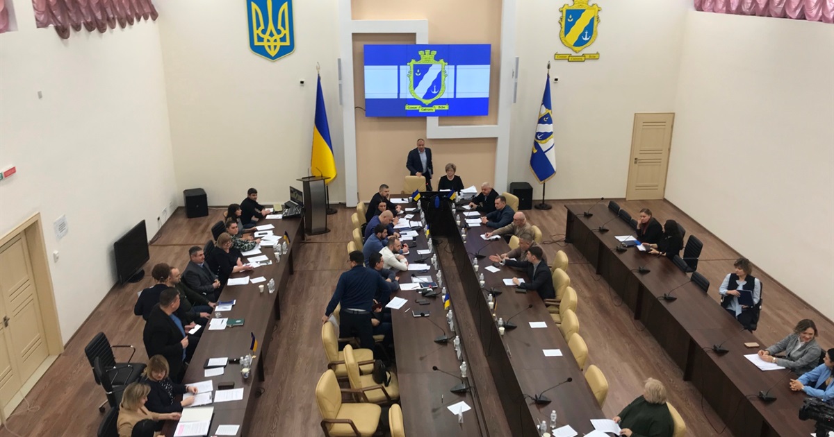 Депутати Южного саботували відкриття пленарного засідання сесії міської ради (ФОТО)