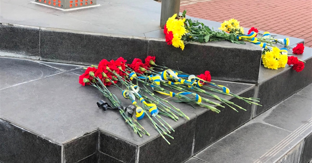 В Южному відбувся мітинг-реквієм до Дня Небесної Сотні (ФОТО)