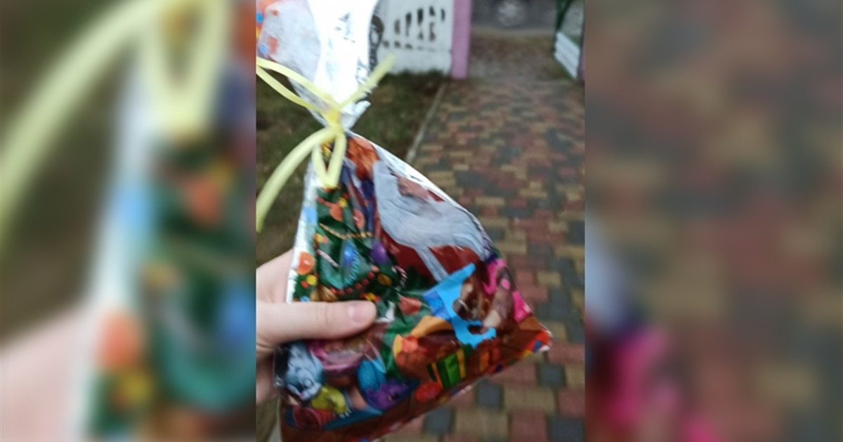 Солодка афера на мільйон - майже п'ять тон шоколадних цукерок для ВПО всіх районів. Вараського також