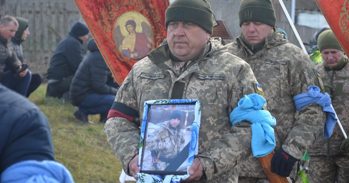 На Балтщині провели в останню путь полеглого захисника України Сергія Шарапановського