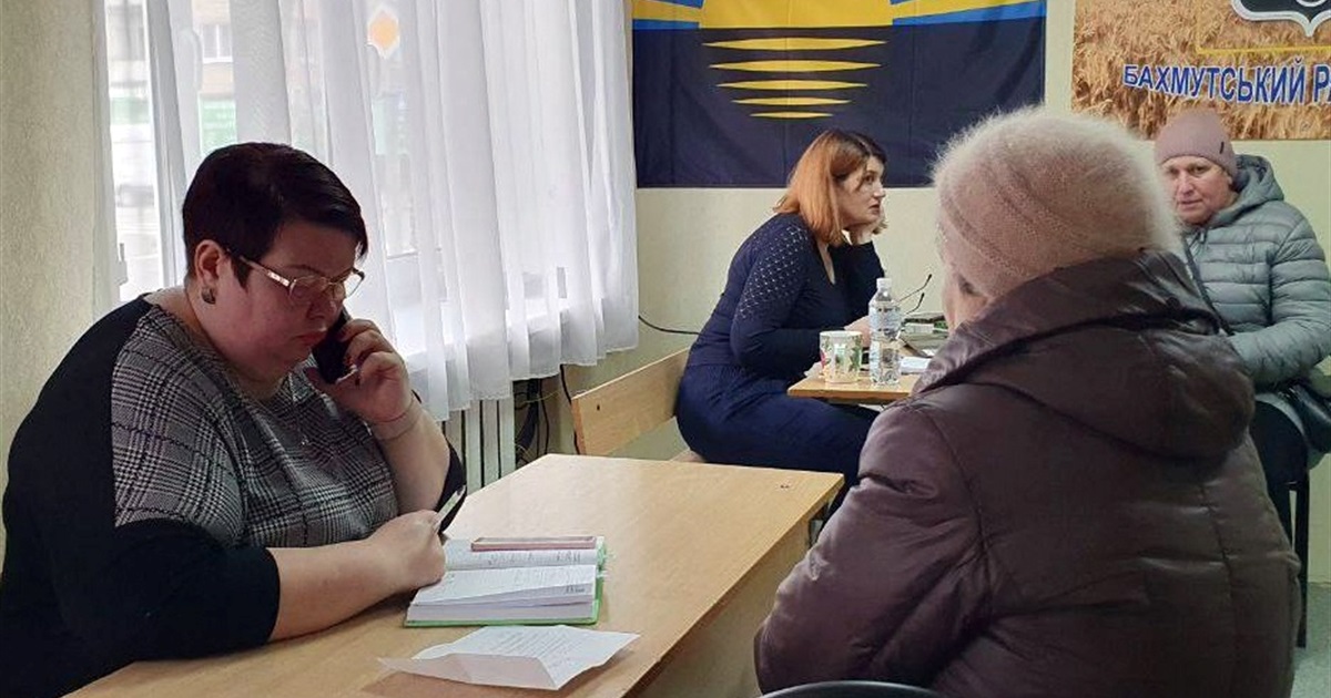 У Києві розпочав свою роботу філіал Центру підтримки ВПО Волноваського району “Пліч-о-пліч”