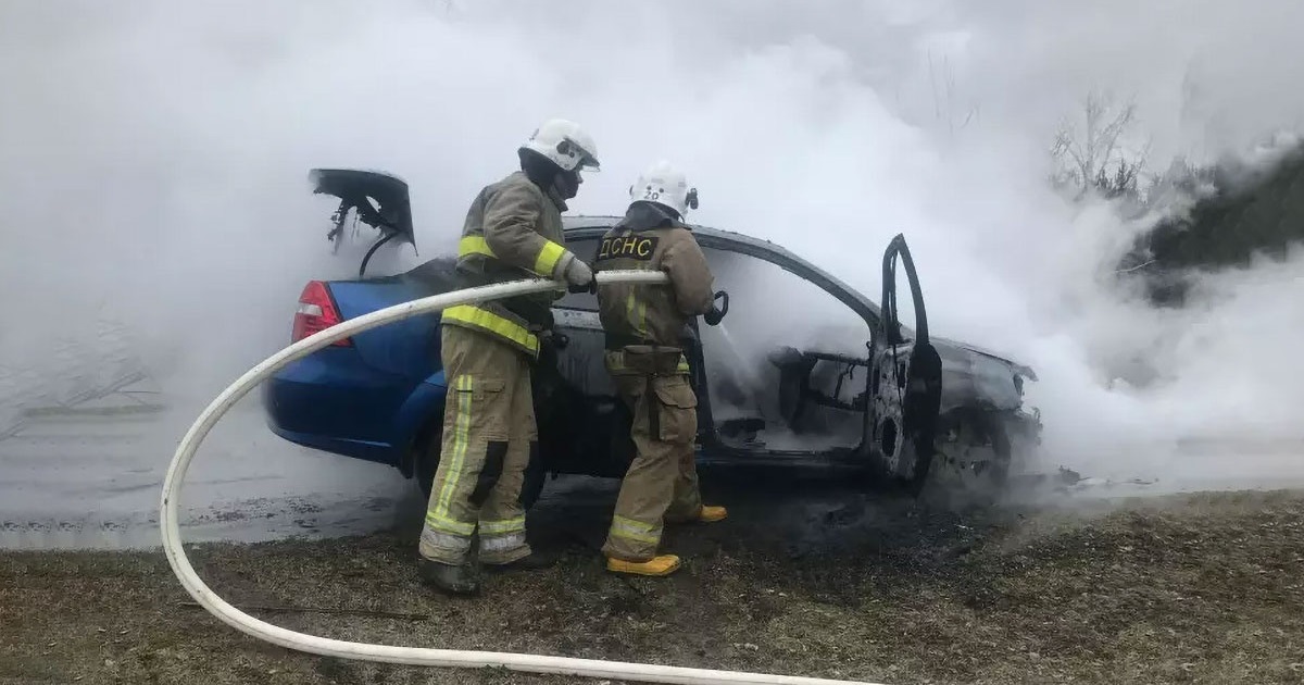 У Ржищеві посеред дня загорівся автомобіль