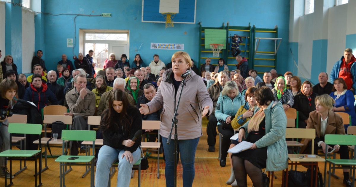 Міський голова Переяслава запевнив гайшинців, що стихійний смітник біля села він ліквідує
