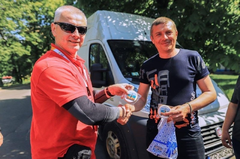 Продовжив волонтерити після деокупації