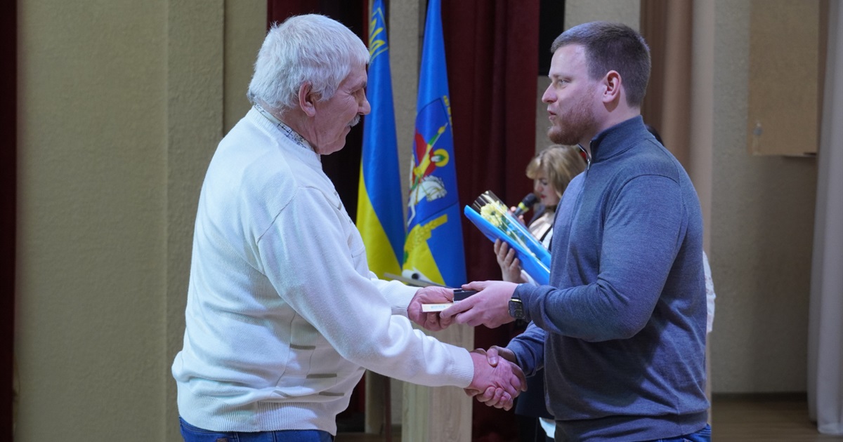 Водії з Кагарличчини та Ржищівщини отримали державні нагороди
