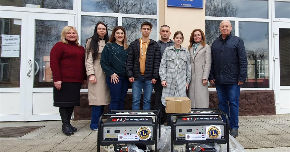 60 генераторів передали школам і садочкам Кіцманської, Мамаївської і Неполоковецької громад