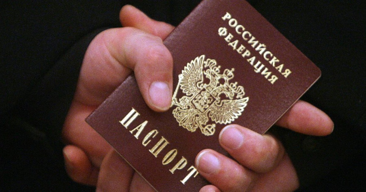 В окупованому Бердянську примушують брати паспорти пацієнтів лікарень та працівників заводів