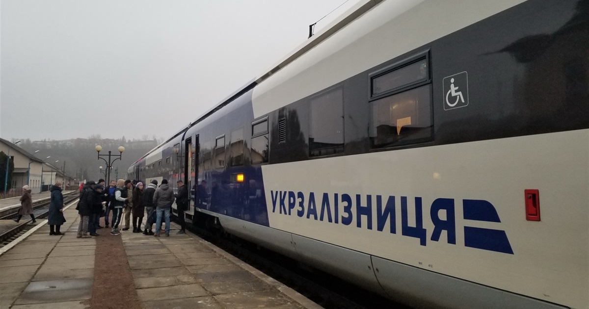 Через Чортків тимчасово курсуватиме три пасажирських потяги, але тут вони не зупинятимуться