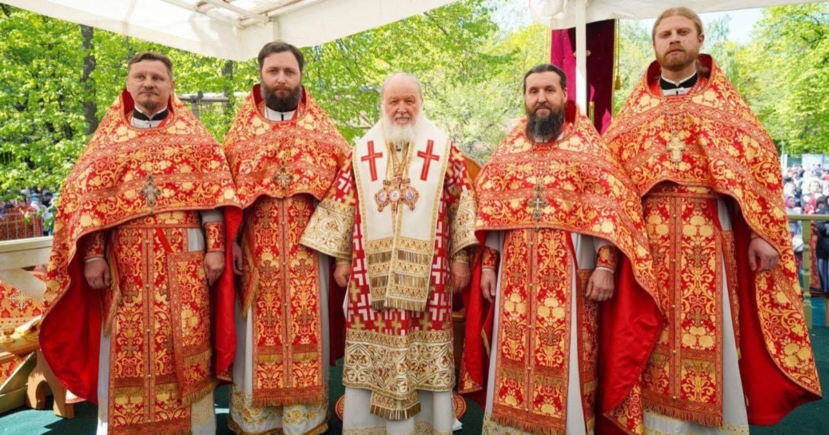 Священники Бердянської єпархії розповідають у москві, як чекали на руський мир