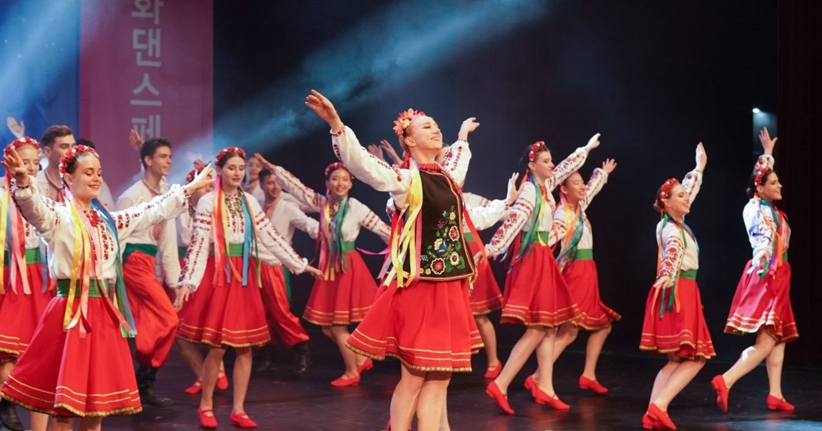 Нашу виставу про сімейні цінності дивилися в 33 країнах Європи. Біженці там почуваються самотніми