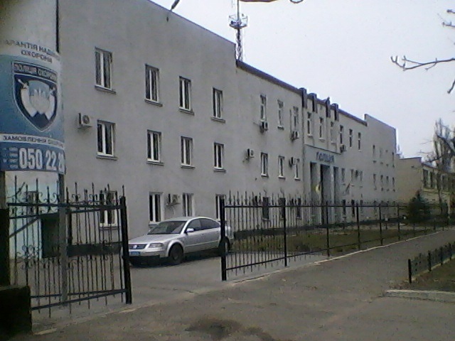 Каховське районне відділення поліції в НОвій Каховці. Тут окупанти влаштували катівні