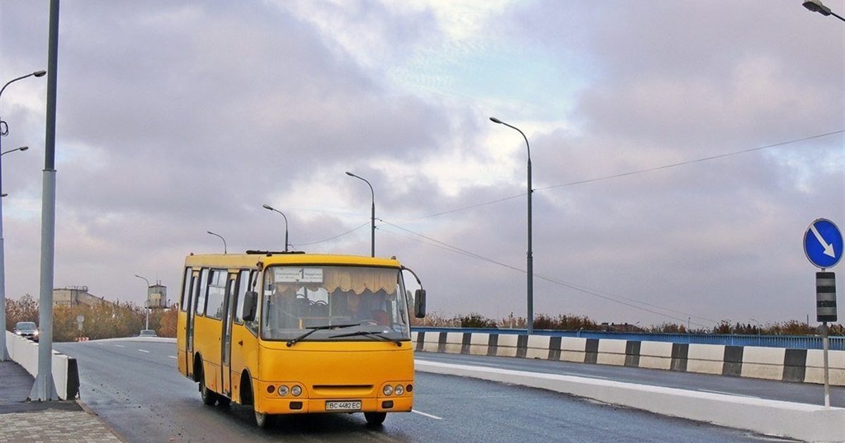 Розклад руху автобусів від автостанції "Захарівка"
