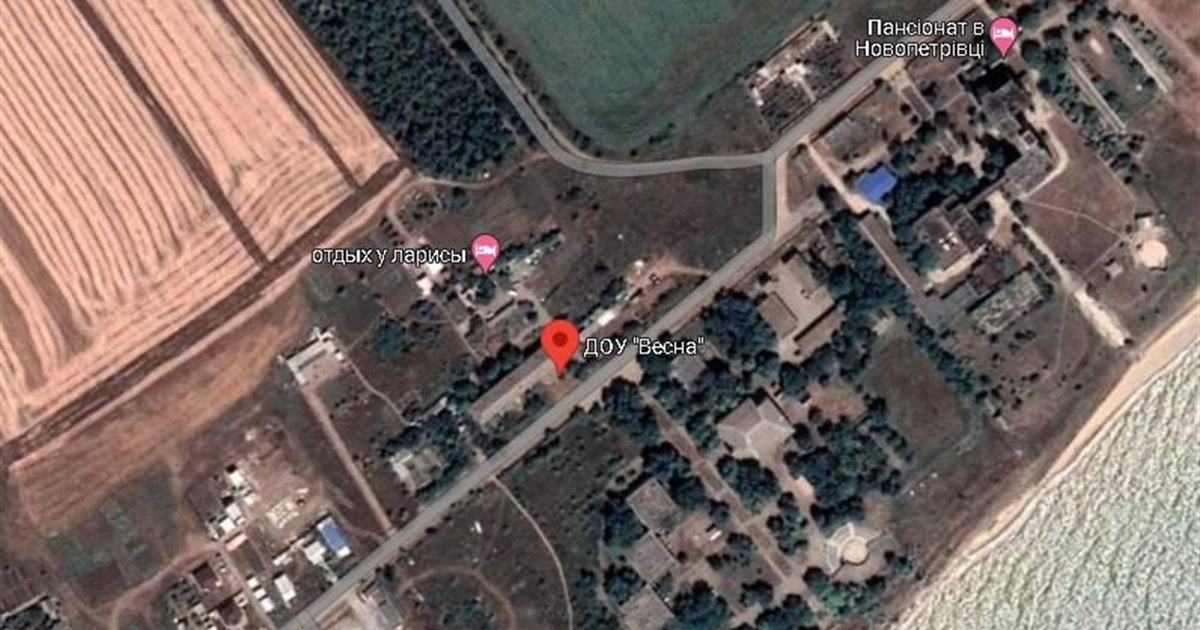 російські військов зайняли дитячий табір у Новопетрівці, Бердянського району