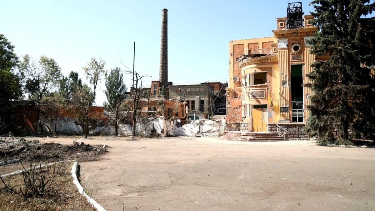Майже щодня російські снаряди намагаються зруйнувати підприємство 