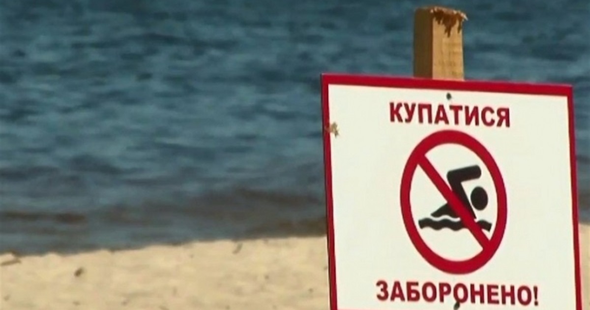 У Ржищеві заборонили купатися на міському пляжі: у воді виявили кишкову паличку
