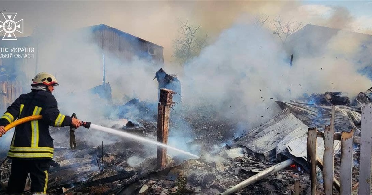 У Сичавці сталася пожежа на одній з баз відпочинку (ФОТО)