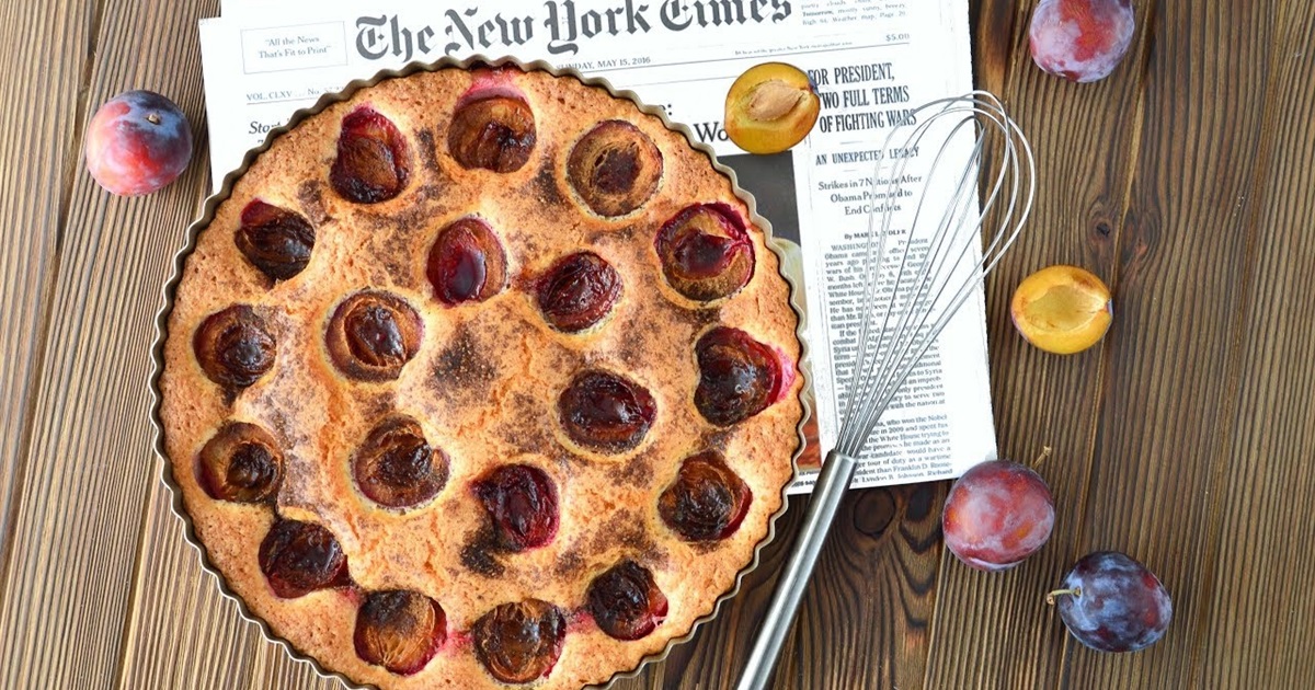 Легендарний сливовий пиріг за рецептом The New York Times