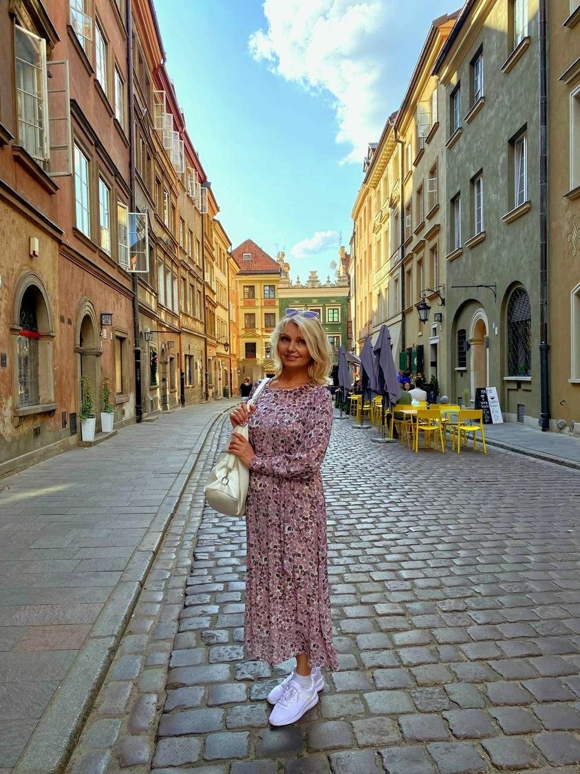 олена курило