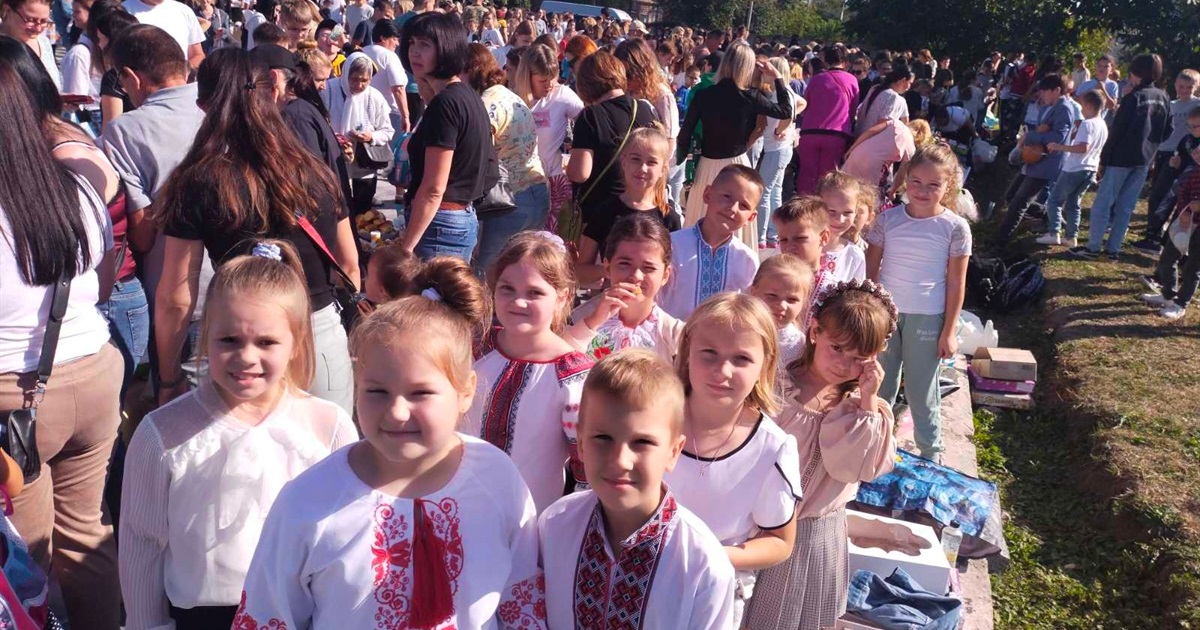 Благодійний ярмарок: у гімназії зібрали більше 120000 гривень на потреби ЗСУ
