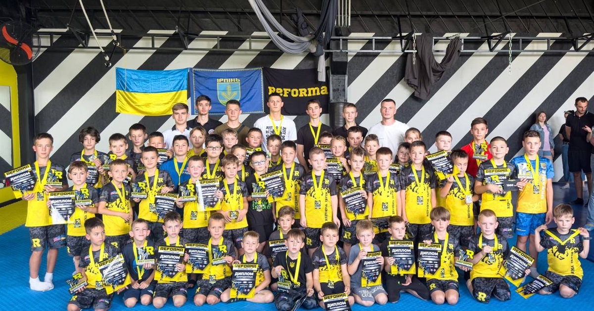 "Київський каштан": Ірпінчани виборили 9 золотих медалей на турнірі з кікбоксингу