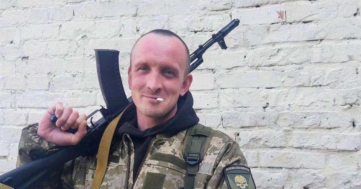 "Він тепер там, де немає війни". У реанімації помер захисник з Бучі Антон Забарило