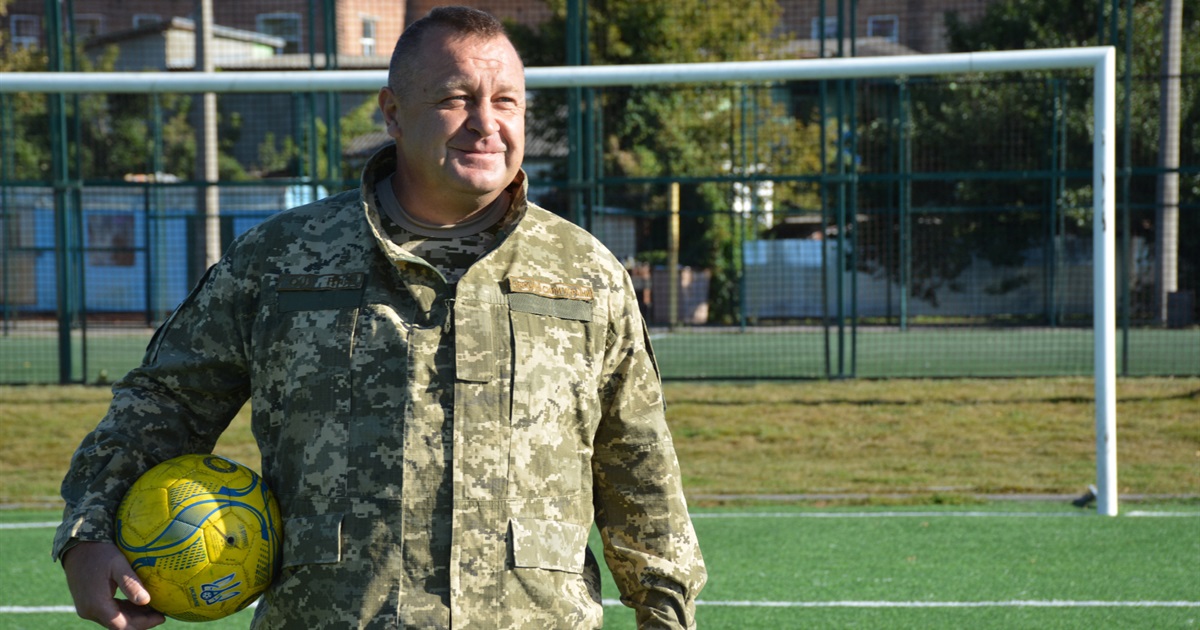 Для побратимів – «Ведмідь», для Златокраян – «Бувалий»: на щиті Сергій Чмир