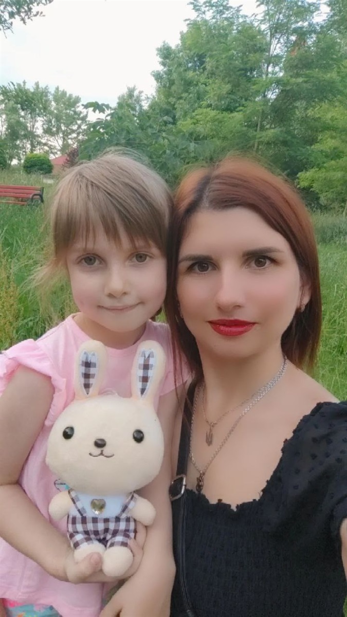 Вікторія з Алісою