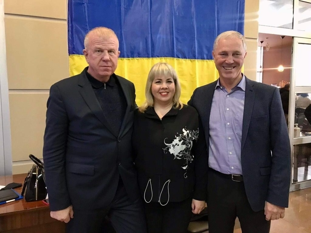 Однопартійці: Валерій Літвін, Тетяна Волинець та Володимир Сальдо. Довоєнне фото 