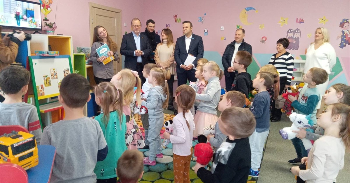 ЮНІСЕФ підтримує відбудову освітніх закладів Ірпеня, але в них існує проблема з харчуванням