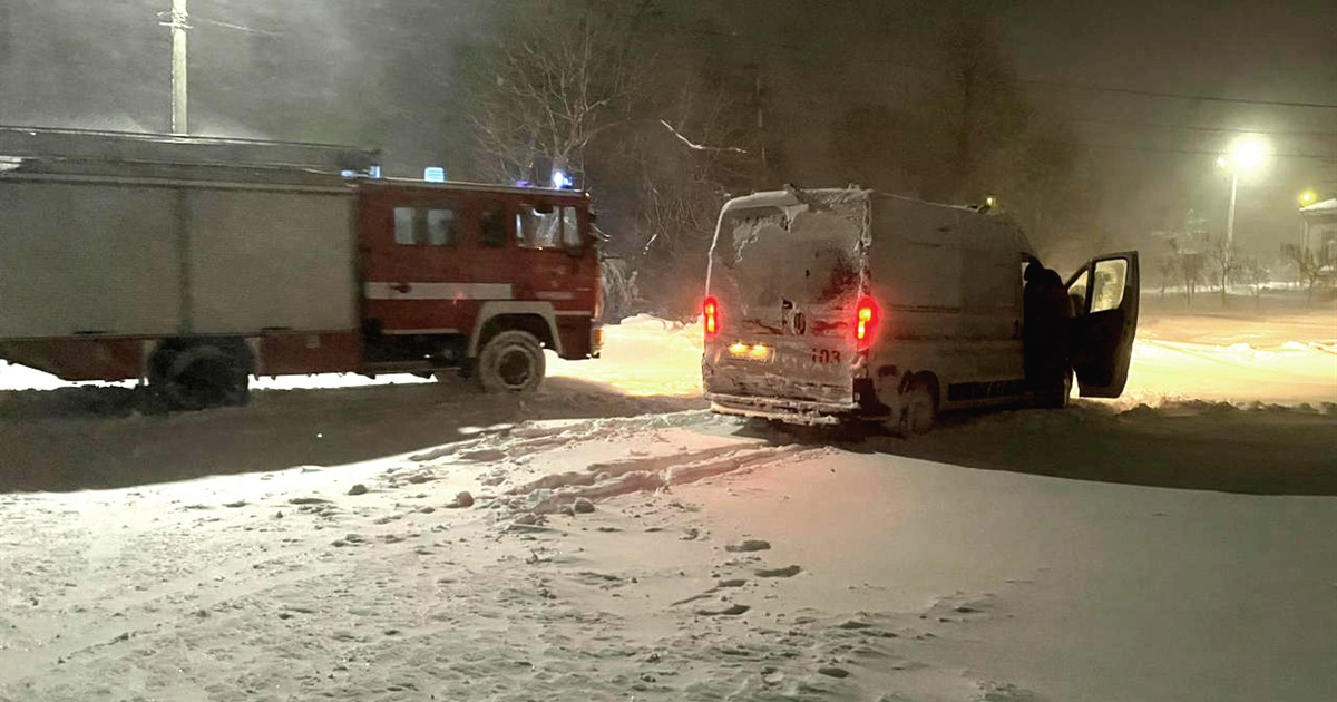 Завдяки чорнобаївським рятувальникам дитина народилася не в кареті швидкої