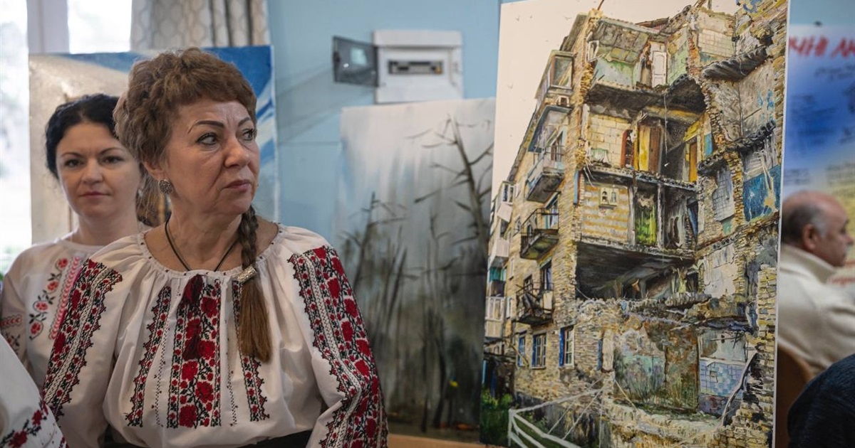 В Гостомельській громаді художники фіксують наслідки війни