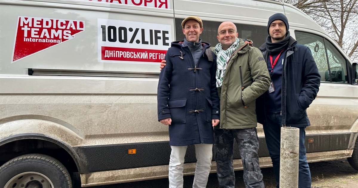 Мобільні амбулаторії і відбудова: чим жив південь минулого тижня?