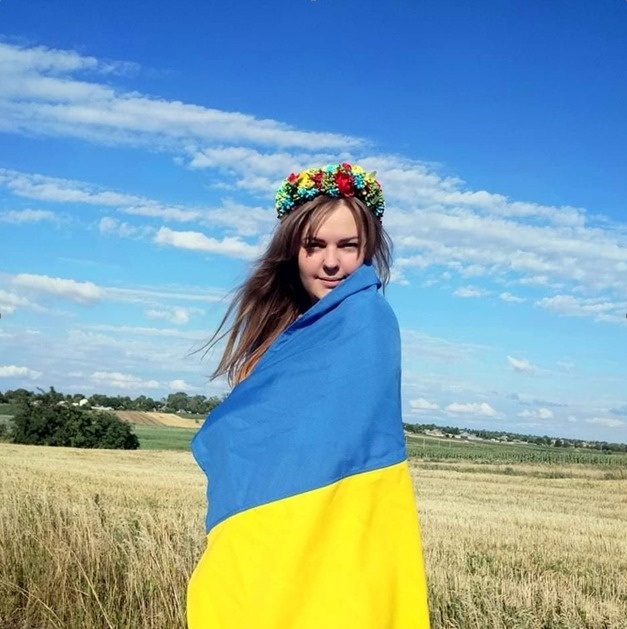 «Волонтерка року» Ольга Семібратова