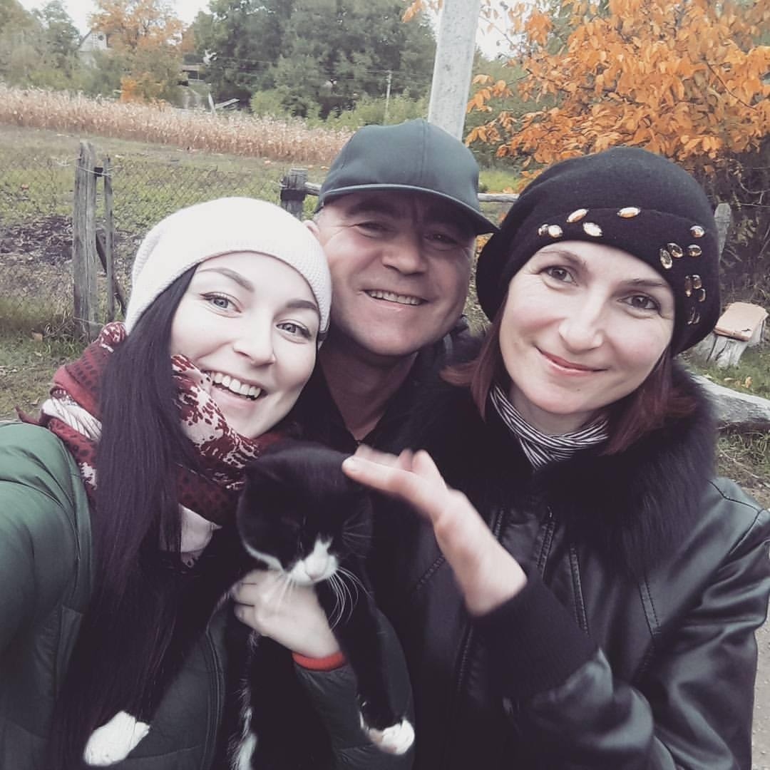 Родина Козаченків