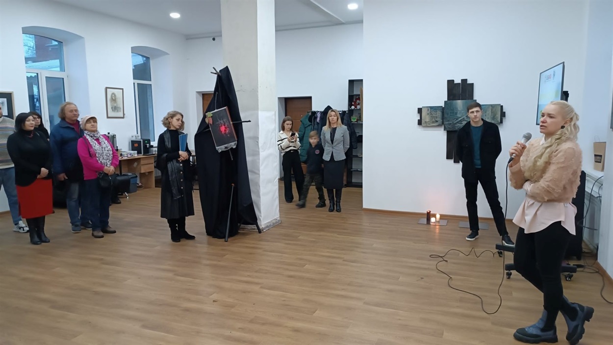 Відкриття виставки у Слов'янську