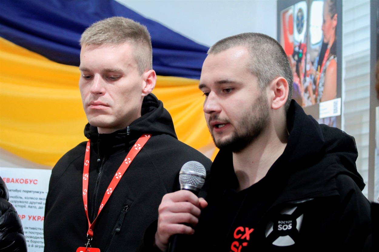 волонтери