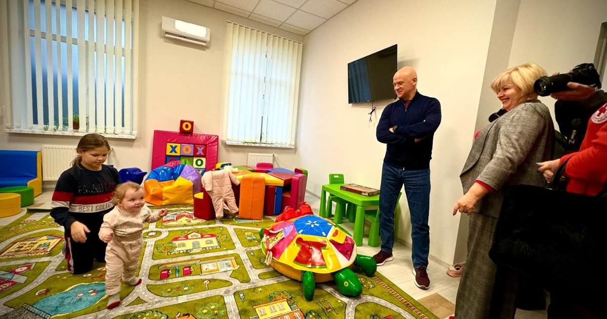 Укриття від обстрілів, Е-квиток та акції для родини захисників – життя півдня протягом тижня