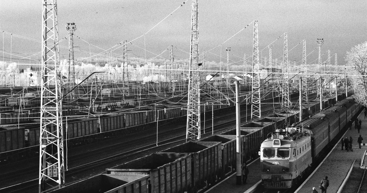 Волноваський фотограф поділився архівними фото з Волновахи — огляд новин на сьогодні