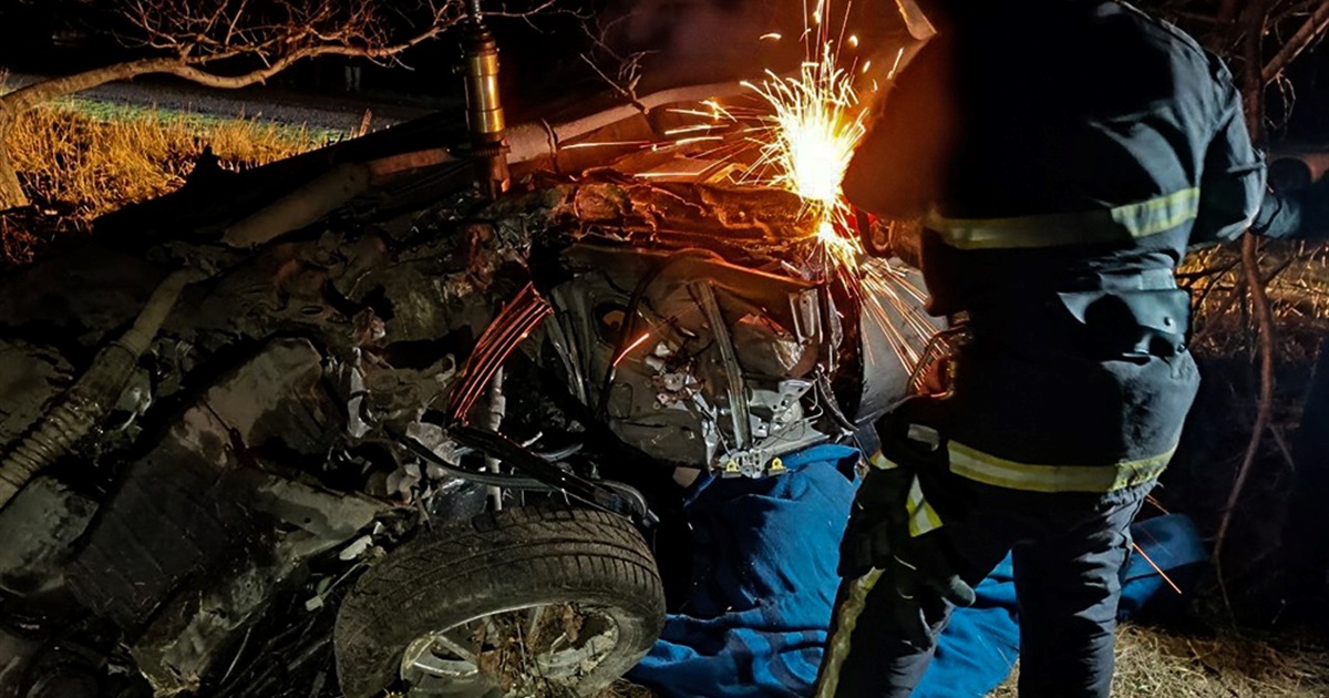 На Вознесенщині в аварії розбилась молодіжна компанія: один загиблий, троє у лікарні