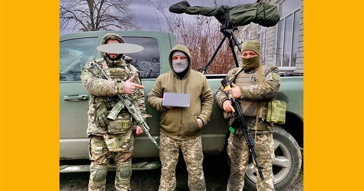 Планшети, як зброя: підтримка захисникам від аграріїв Кагарличчини