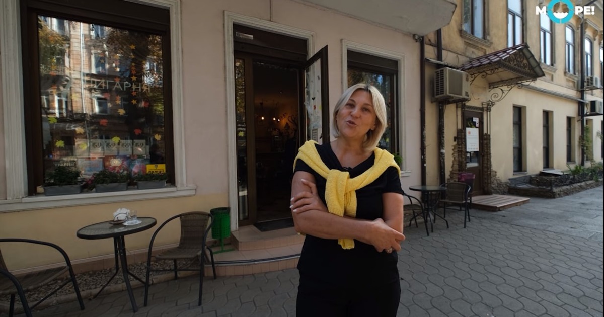 «Серед своїх у темні часи»: історія одеської книгарні, де 30 років тому поширювали українську книгу