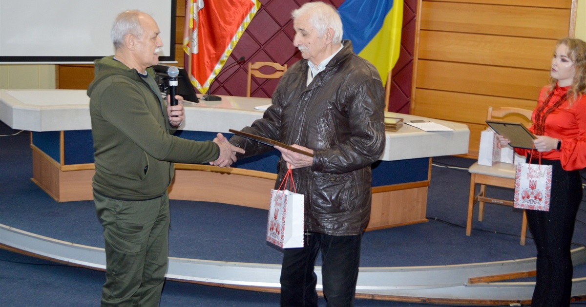 У День Соборності у Переяславі вручали грамоти та подарунки громадським діячам ФОТО