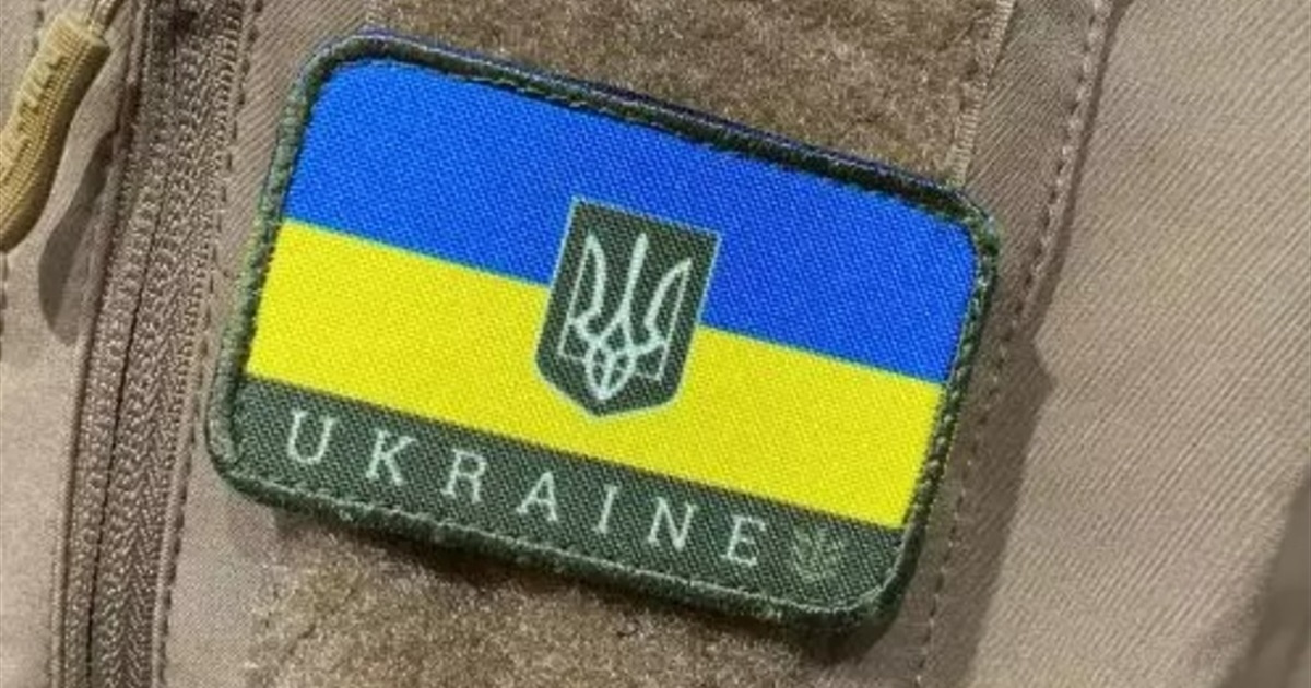 Топ стильних нашивок для прикраси одягу
