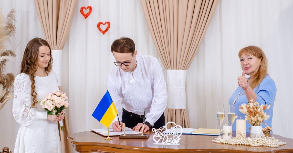 Скільки пар наречених одружилось у Бучі та Ірпені в День закоханих