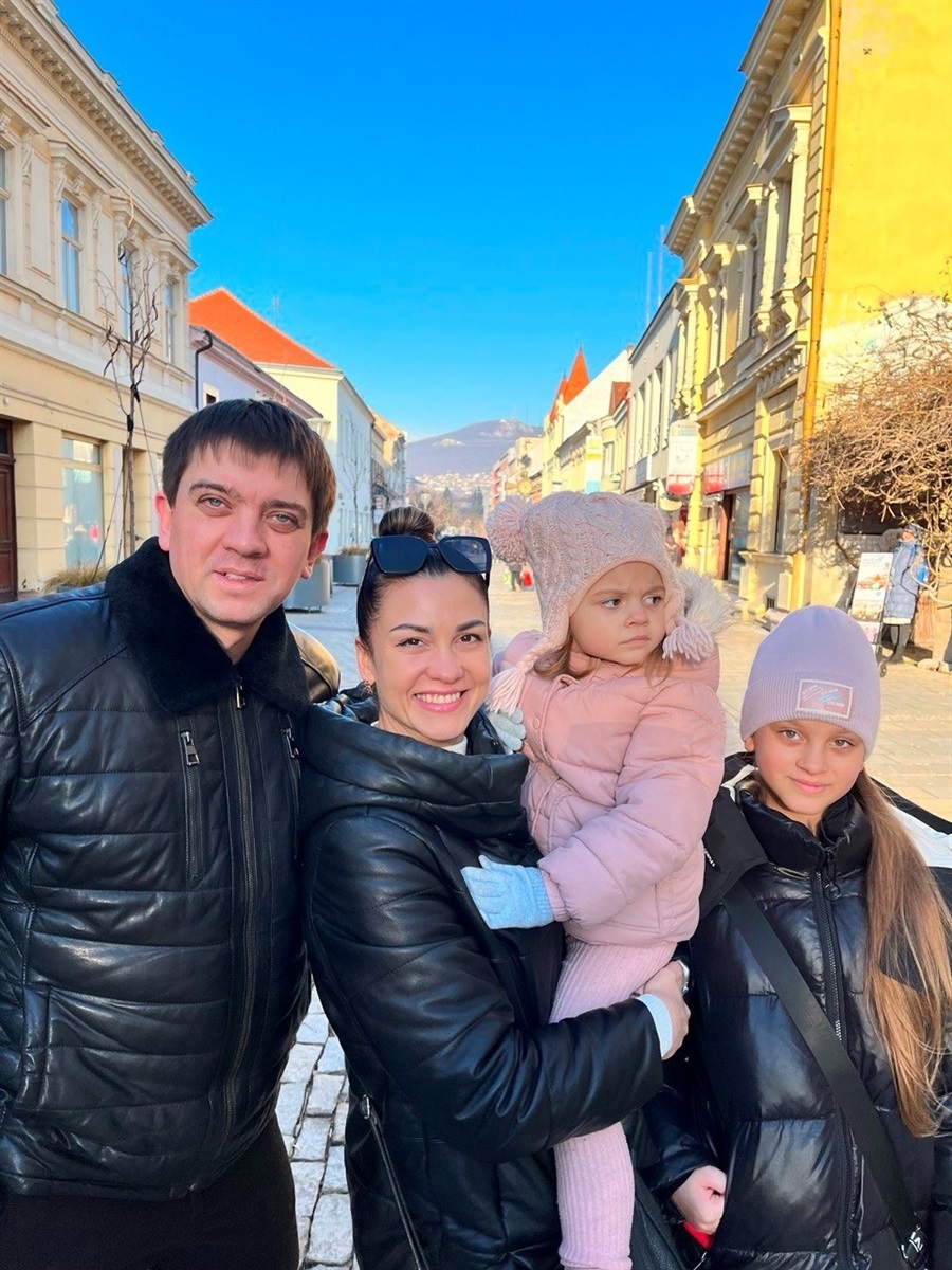 Віліна Саєнко з родиною