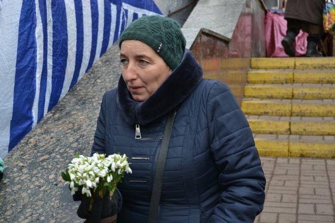 В Україні діє заборона на зривання та продаж первоцвітів