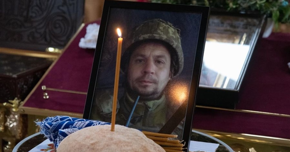 У Нікополі простилися із захисником України Аліком Ковтуном