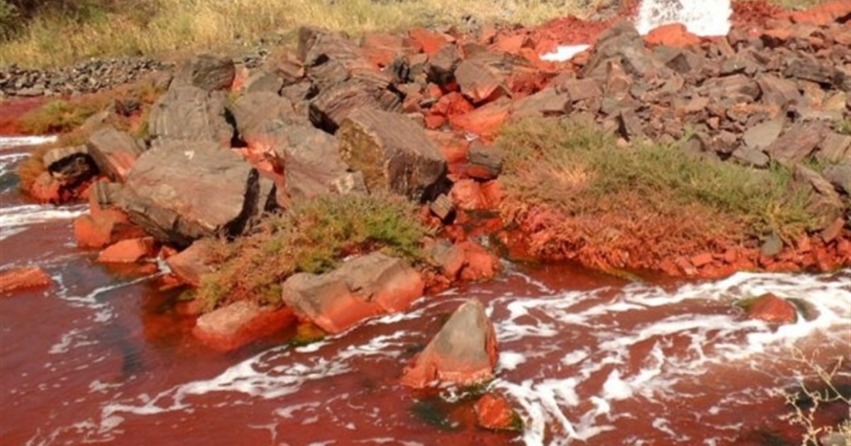 В Миколаєві знову погіршала якість води через скид відходів у Кривому Розі. Чи вирішать проблему?