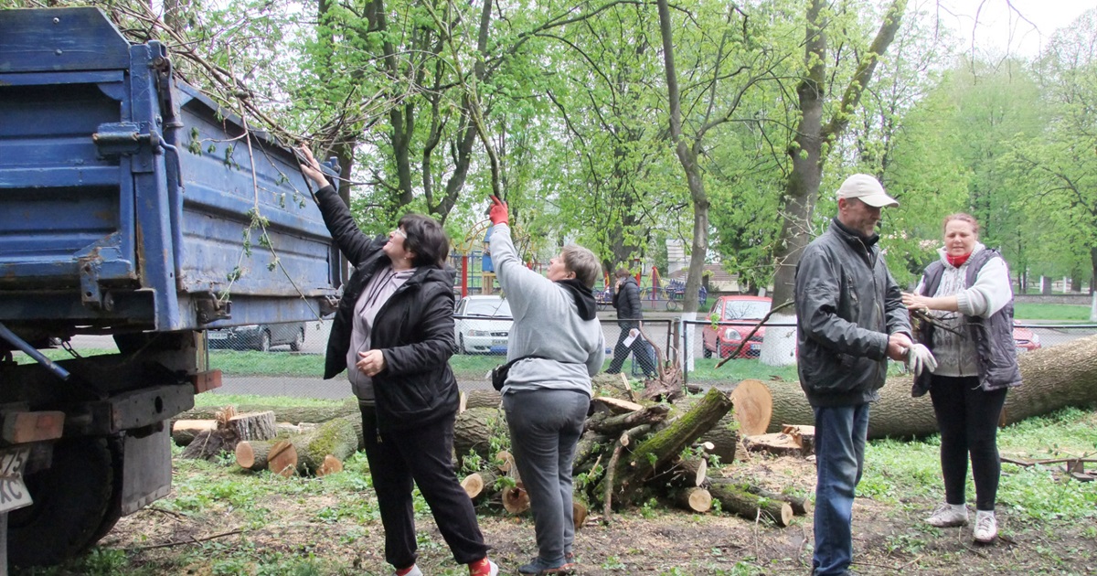 "Армія відновлення" на Кагарличчині: понад 80 людей працевлаштовані за 3 місяці